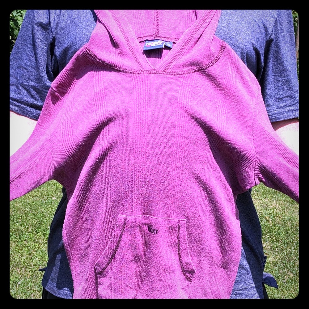M Roxy 3/4 Sleeved Hoodie
